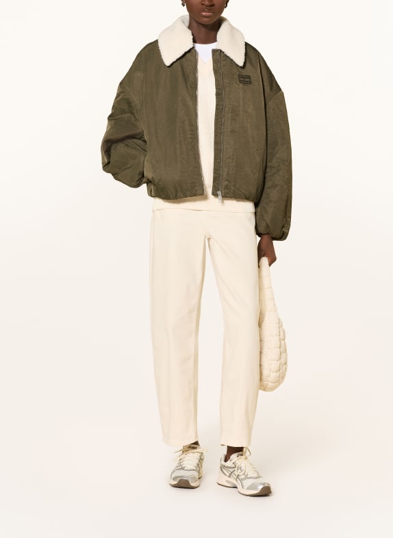 TOMMY JEANS Blouson mit abnehmbarem Kragen GRÜN / CREME