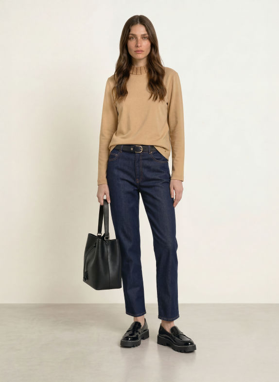 MARC CAIN Longsleeve mit Schmucksteinen 620 tannin