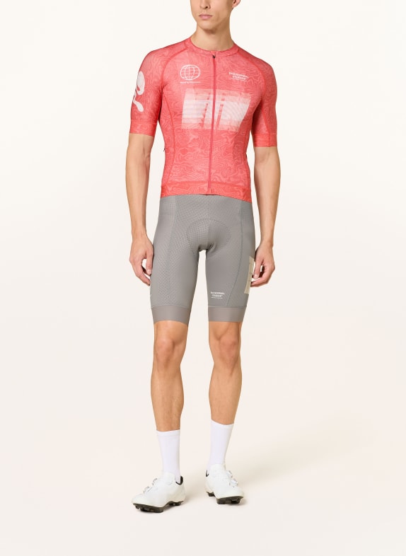 PAS NORMAL STUDIOS Fietstricot MECHANISM LOGO ROOD / WIT