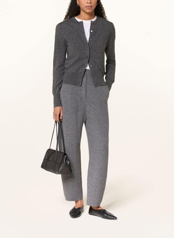 Rhea. Strickjacke GRAU
