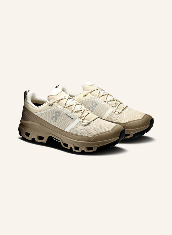 On Wandelschoenen CLOUDROCK LOW WP BEIGE / CRÈME