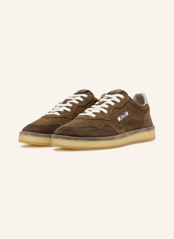 AUTRY Sneakers MEDALIST LOW BRUIN / BEIGE