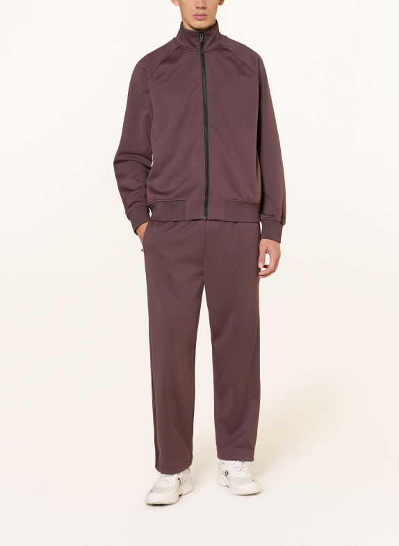 On COURTSIDE Sweatpants PURPLE