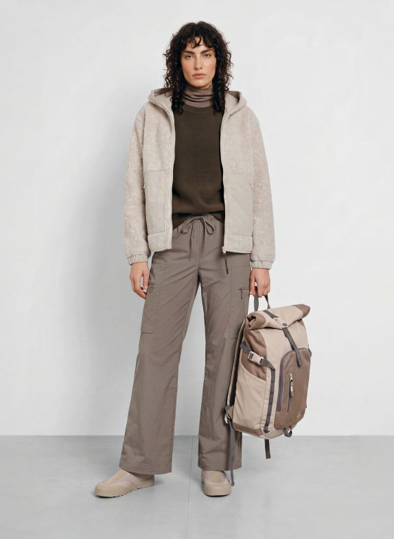 JEANNE BARET Veste en fausse fourrure GLACE BEIGE