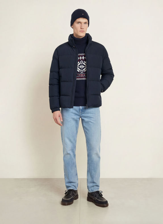 TOMMY HILFIGER Rullekravepullover MØRKEBLÅ / ECRU / MØRKERØD