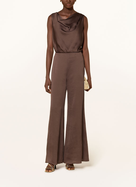 SWING Jumpsuit aus Satin DUNKELBRAUN