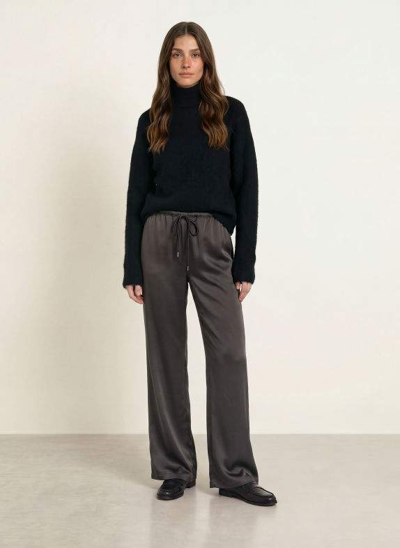 Juvia Rollkragenpullover SUZAN mit Alpaka SCHWARZ