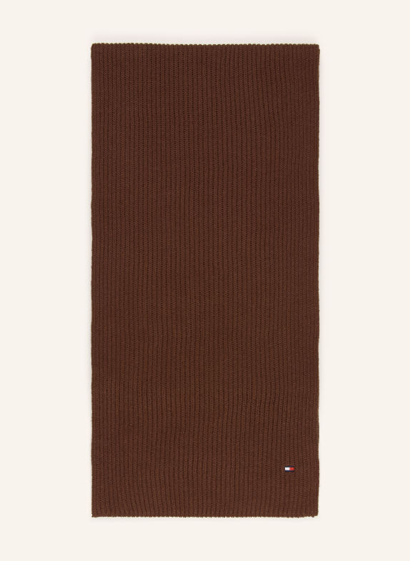 TOMMY HILFIGER Šála TMAVĚ HNĚDÁ