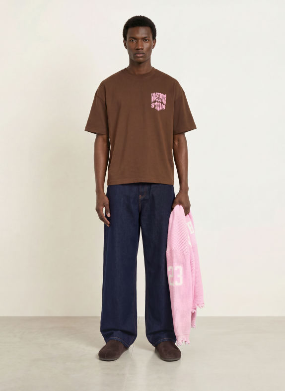 WRSTBHVR FLYNN T-shirt DARK BROWN / PINK