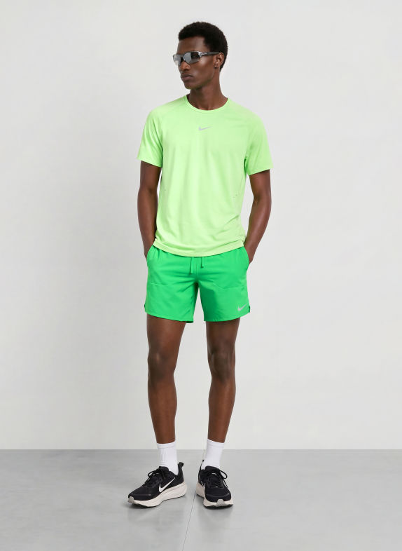 Nike STRIDE 2-in-1 running shorts NEON GREEN