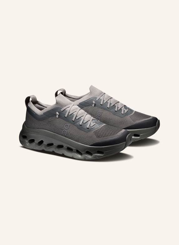 On CLOUDTILT MOON Sneakers GRAY / DARK GRAY