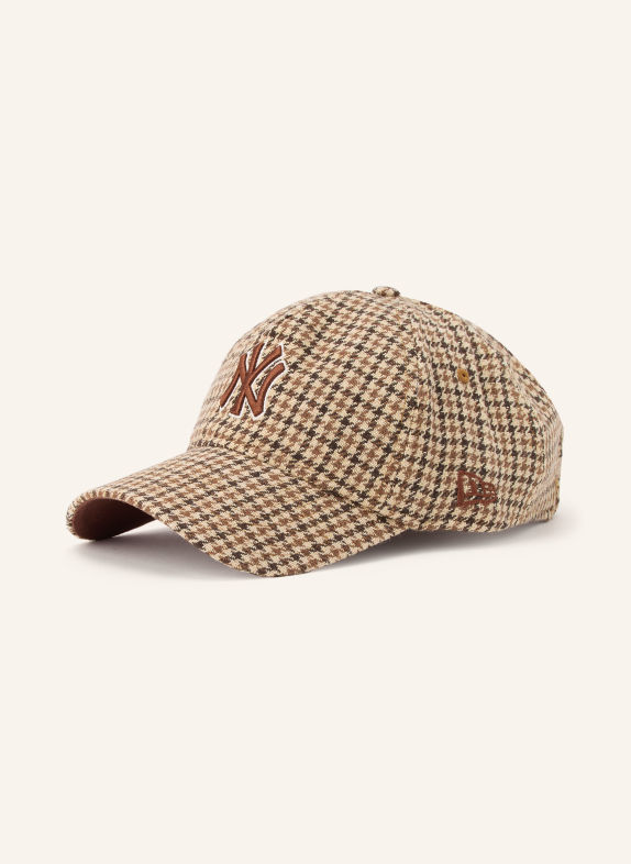 NEW ERA Șapcă CHECK 9TWENTY® AF BEJ / MARO