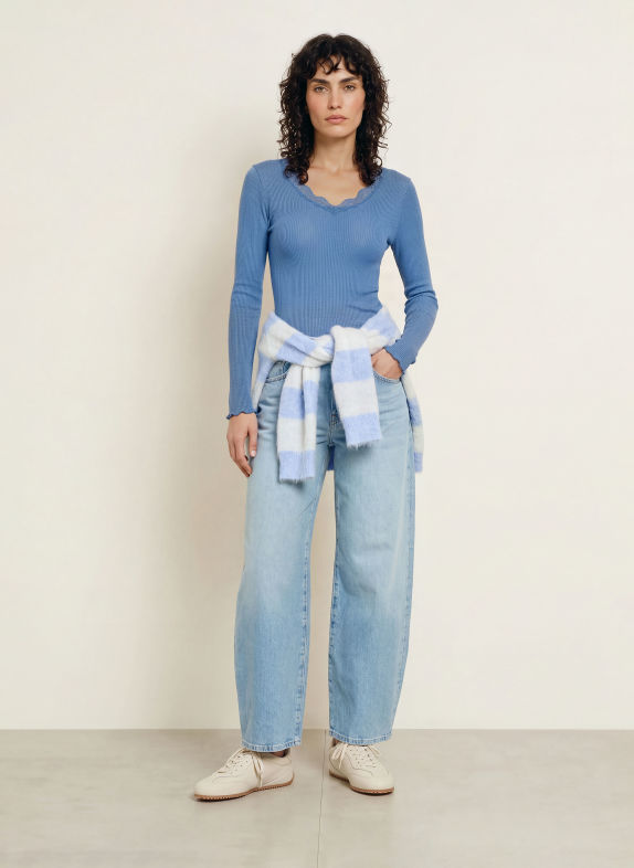 rosemunde Longsleeve BALTA met lange mouwen en kant BLAUW