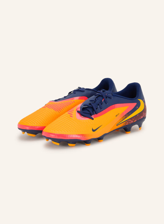 Nike Chaussures de football PHANTOM 6 LOW ACADEMY ERLING HAALAND ORANGE FLUO / ROUGE FLUO / BLEU FONCÉ