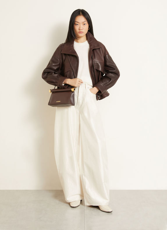 JACQUEMUS Umhängetasche LE SAC ROND CARRE DUNKELBRAUN / GOLD