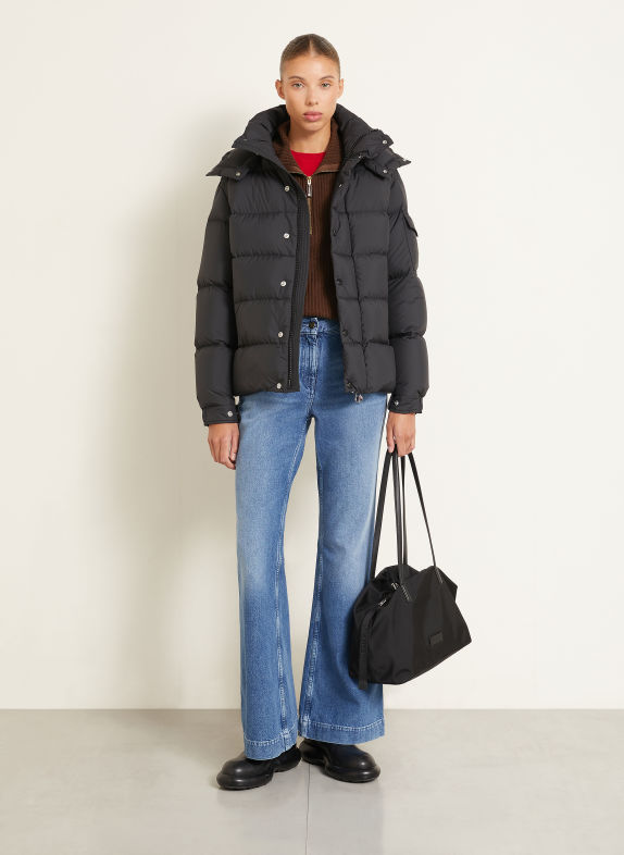 MONCLER Daunenjacke MAYA 70 mit abnehmbarer Kapuze SCHWARZ