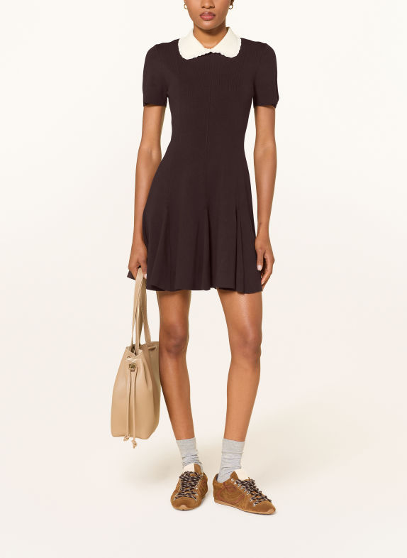 CLAUDIE PIERLOT Strickkleid mit abnehmbarem Kragen DUNKELROT / ECRU