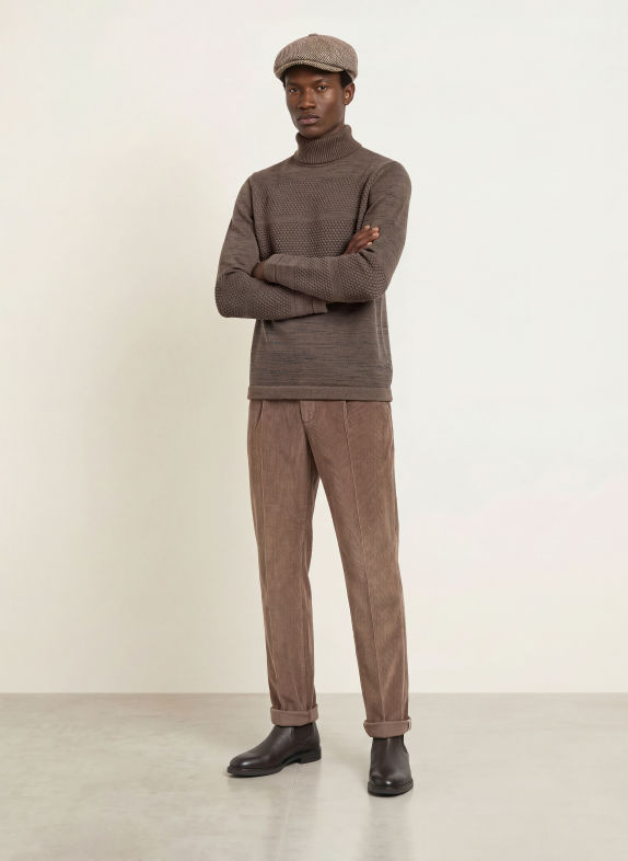 S. N. S. HERNING Sweater BROWN