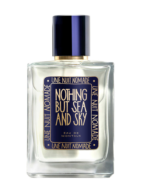UNE NUIT NOMADE NOTHING BUT SEA AND SKY