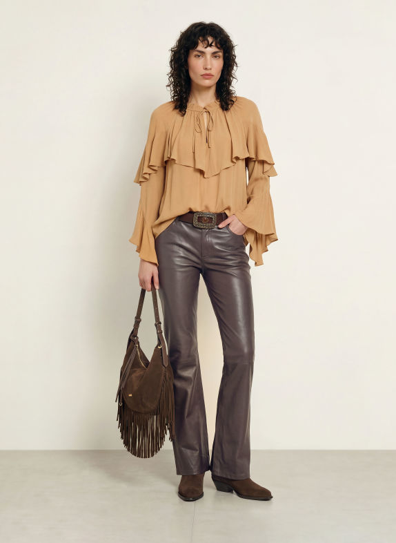 ba&sh Blusenshirt BETTY mit Volants CAMEL