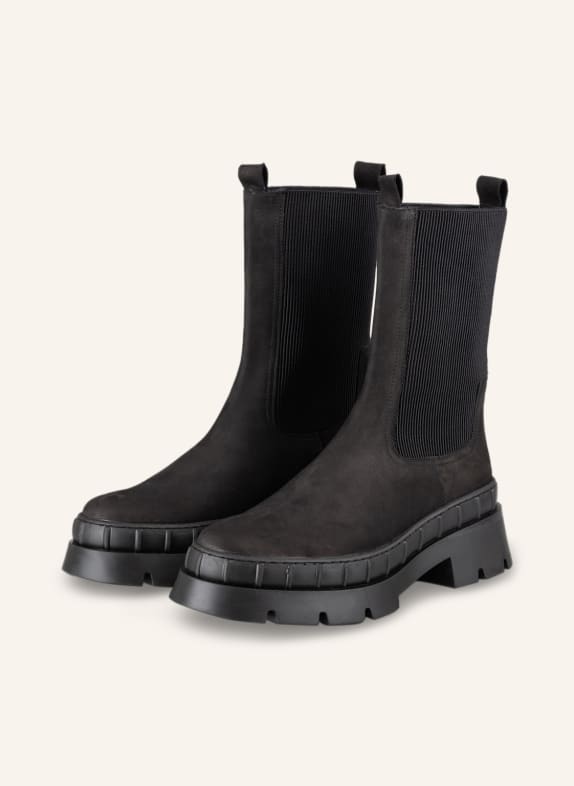 MRS & HUGS boots
