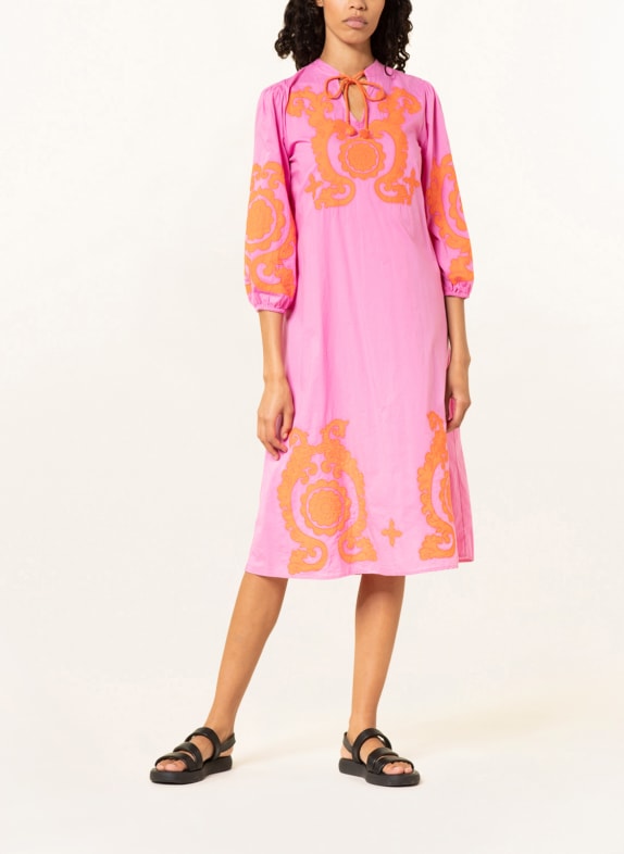 Emily VAN DEN BERGH Kleid