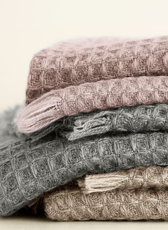 Hochwertige Plaids & Decken online kaufen