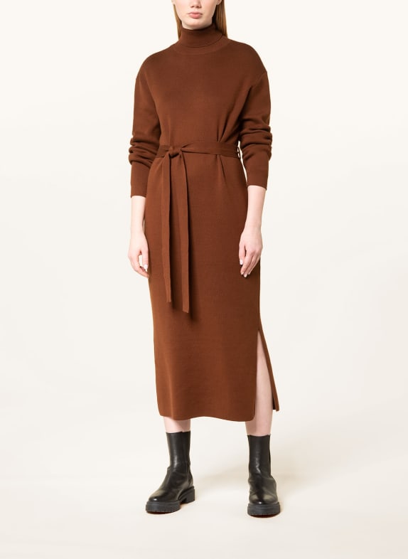 comma Knit dress with turtleneck
