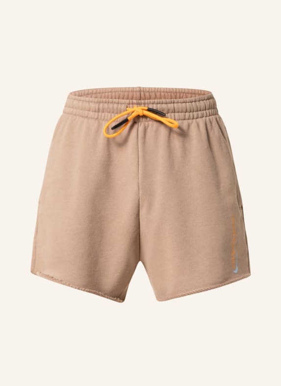 7 DAYS ACTIVE Sweatshorts CAMEL