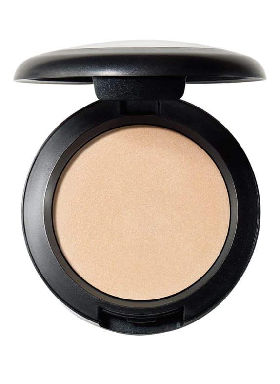 M.A.C CREAM COLOUR BASE PEARL