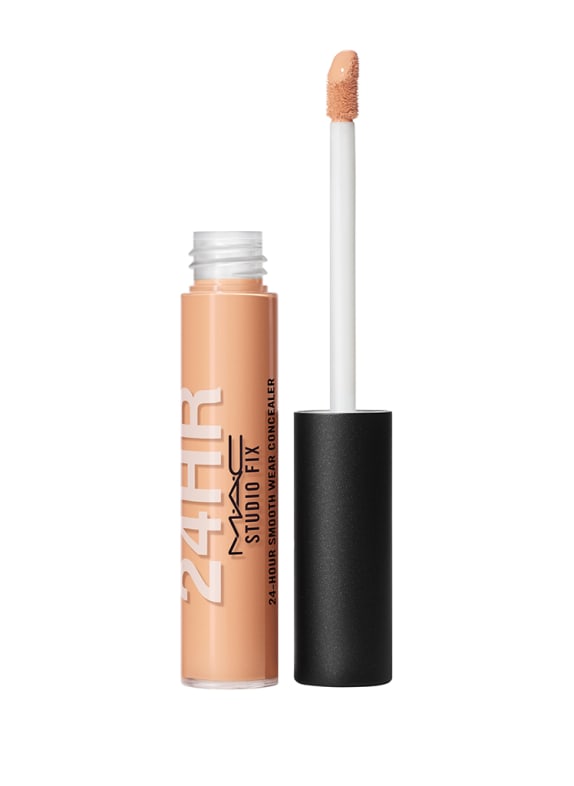 M.A.C STUDIO FIX 24HOUR SMOOTH WEAR CONCEALER NW 34