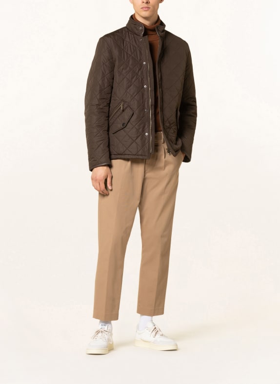 Barbour Steppad jacka POWELL OLIVGRÖN