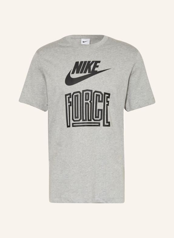 Nike T-shirt