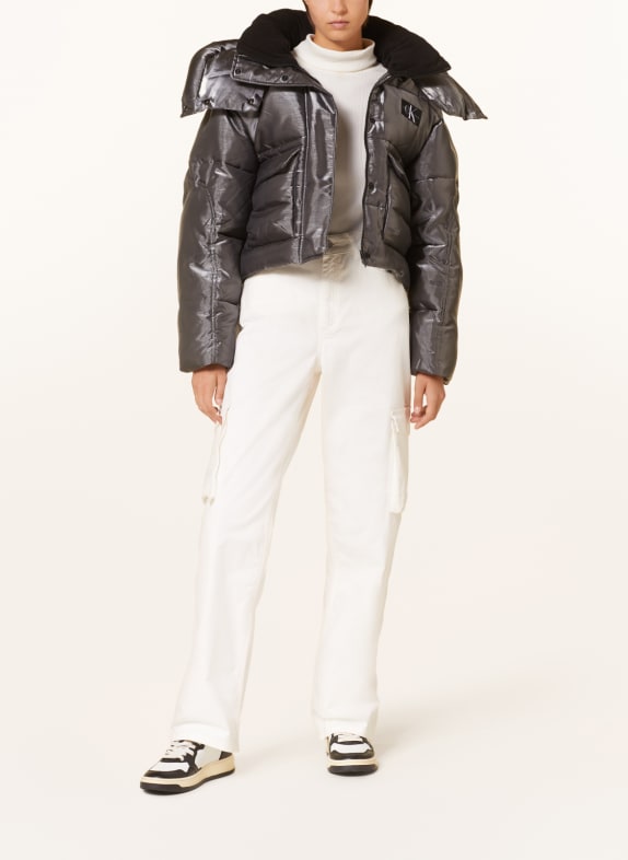 Calvin Klein Jeans Kurtka pikowana z odpinanym kapturem SZARY