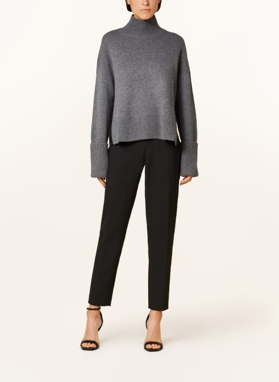 Calvin Klein Sweater