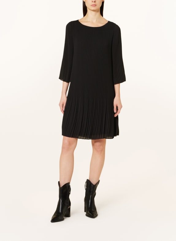 s.Oliver BLACK LABEL Pleated dress with 3/4 sleeves