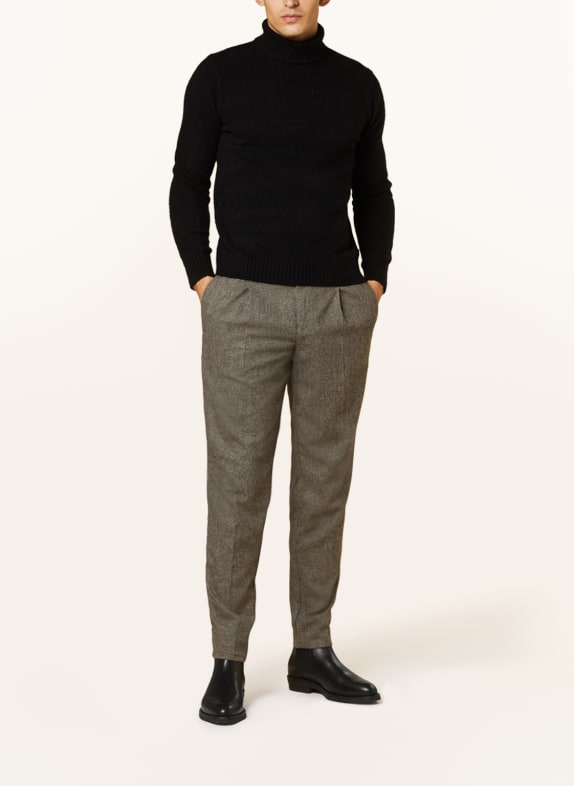 MAC Trousers tapered fit