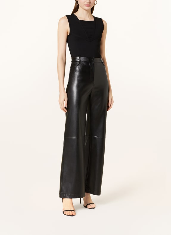 MRS & HUGS Top ZWART