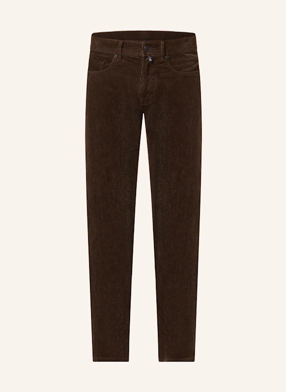 pierre cardin Spodnie sztruksowe LAVAL regular fit CIEMNOBRĄZOWY