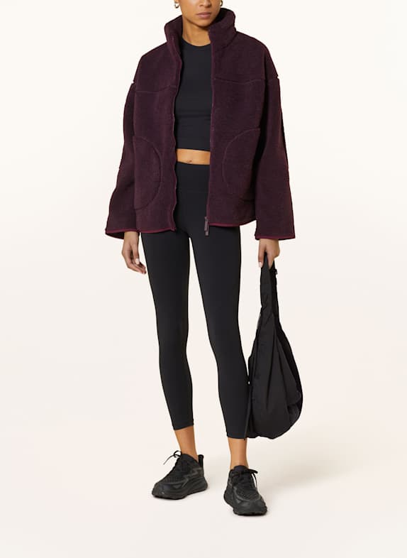 Sweaty Betty Teddyfell-Jacke DUNKELLILA