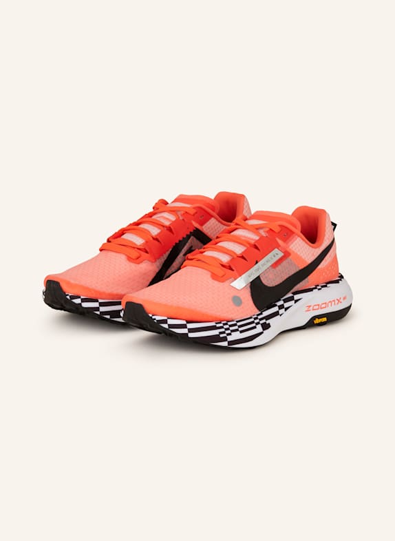 Nike Trailové boty ULTRAFLY NEONOVĚ ČERVENÁ/ ČERNÁ