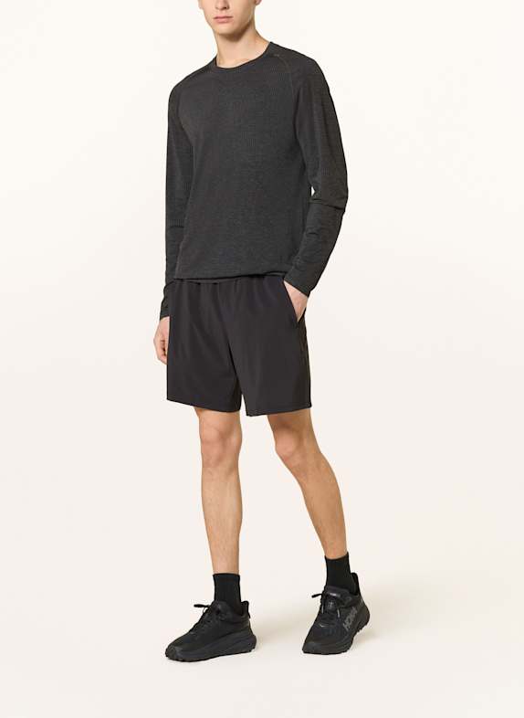 lululemon 2-in-1 hardloopshort PACE BREAKER ZWART