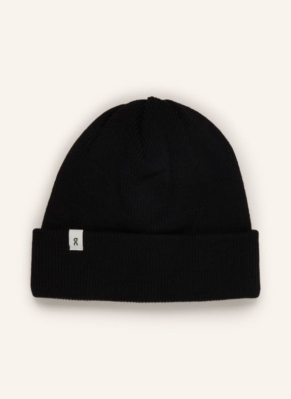 On Beanie BLACK