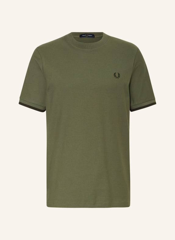 FRED PERRY Tričko z piké materiálu OLIVOVÁ