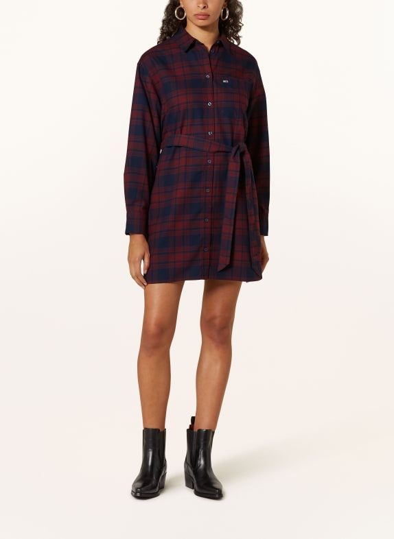 TOMMY JEANS Hemdblusenkleid DUNKELROT/ DUNKELBLAU