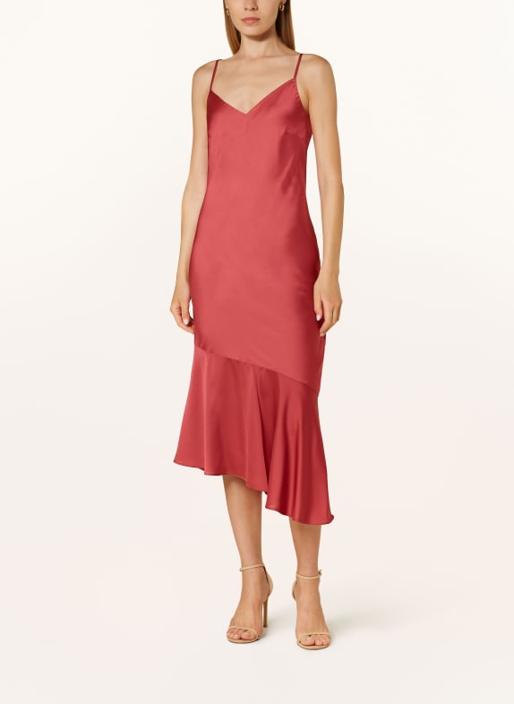 SWING Cocktail dress made of satin RED