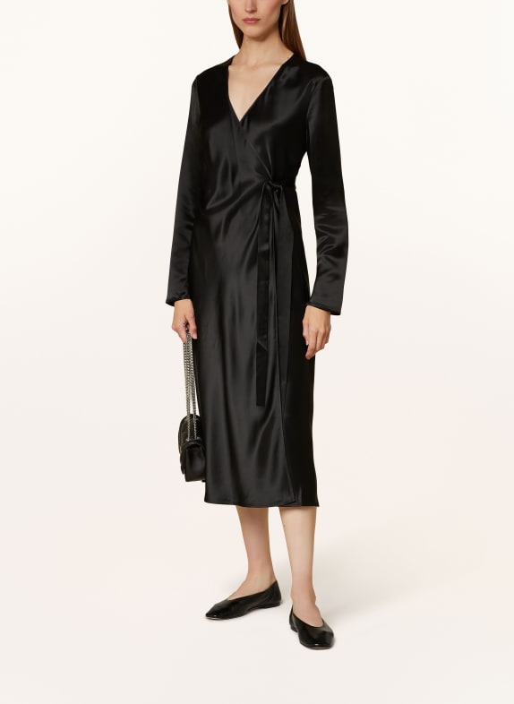 MRS & HUGS Wrap dress in satin BLACK