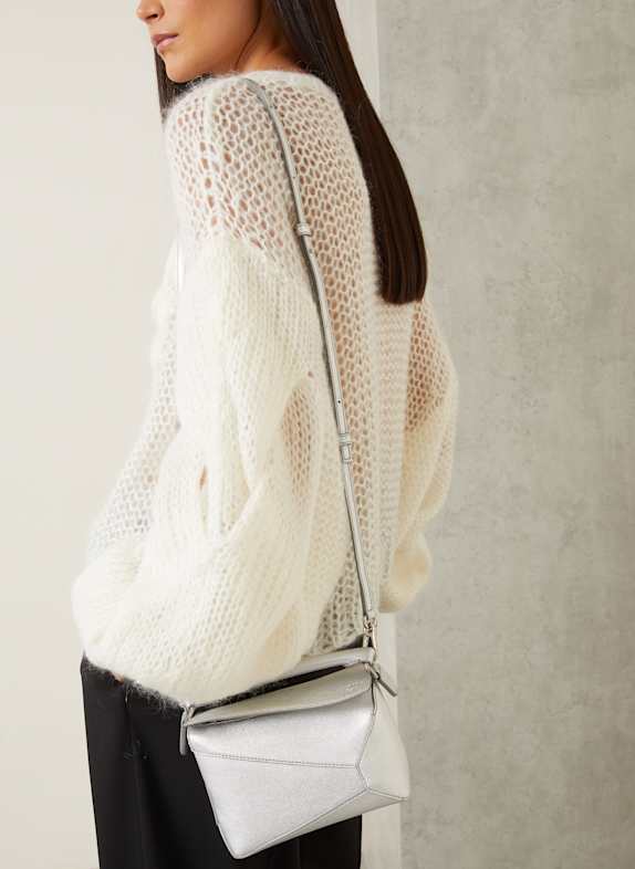 LOEWE Skuldertaske PUZZLE EDGE MINI SØLV