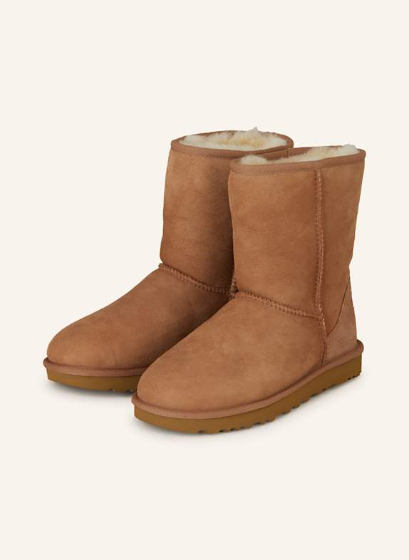 UGG Boots CLASSIC SHORT II COGNAC
