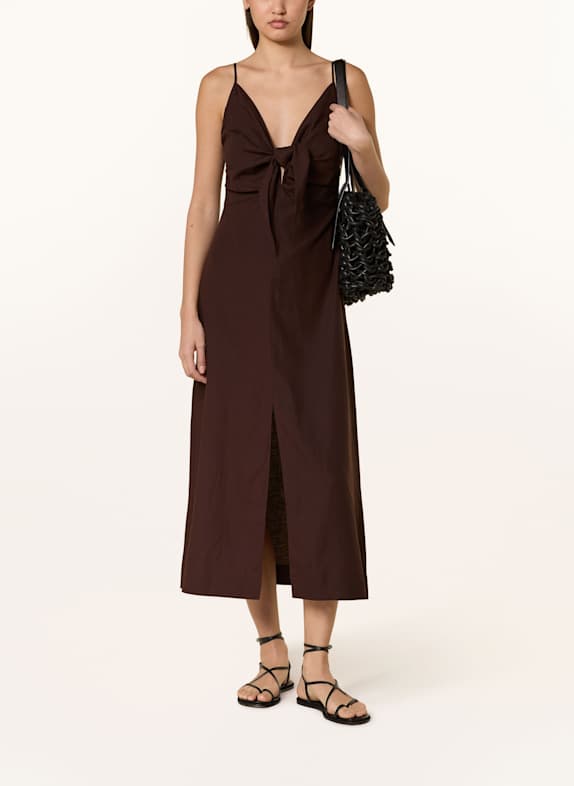comma robe MARRON FONCÉ